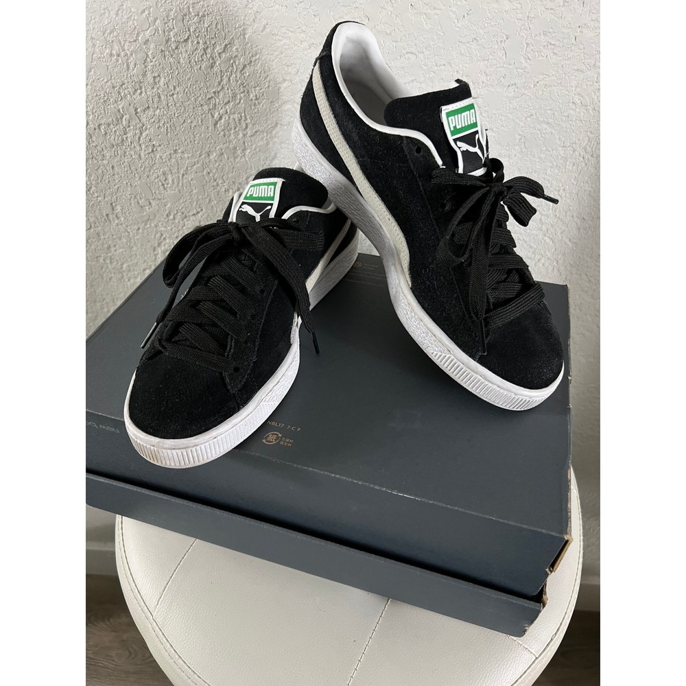 Puma Suede Classic Black White Low Top Sneakers Skater Shoes Women 9 Mens 7.5